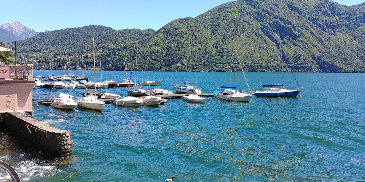 Boats on como lake